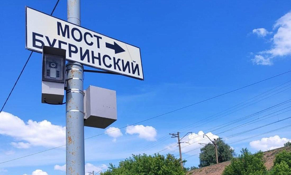 Камеру фиксации нарушений ПДД установили на улице Большевистской В Новосибирске