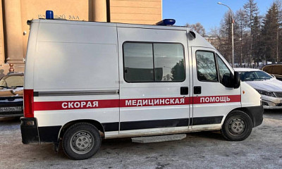 В Новосибирске водитель Mitsubishi сбил 11-летнего ребёнка на переходе