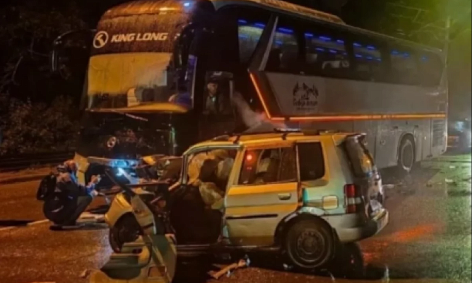 Автобус из Новосибирска попал в смертельное ДТП в Алтайском крае
