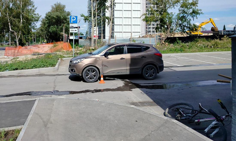 Водитель Hyundai сбил 9-летнего мальчика на велосипеде в Новосибирске