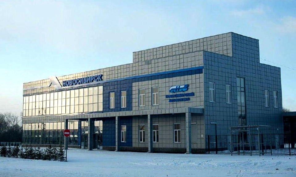 Сотрудницу автовокзала осудили за хищение из кассы 500 тысяч рублей в Новосибирске