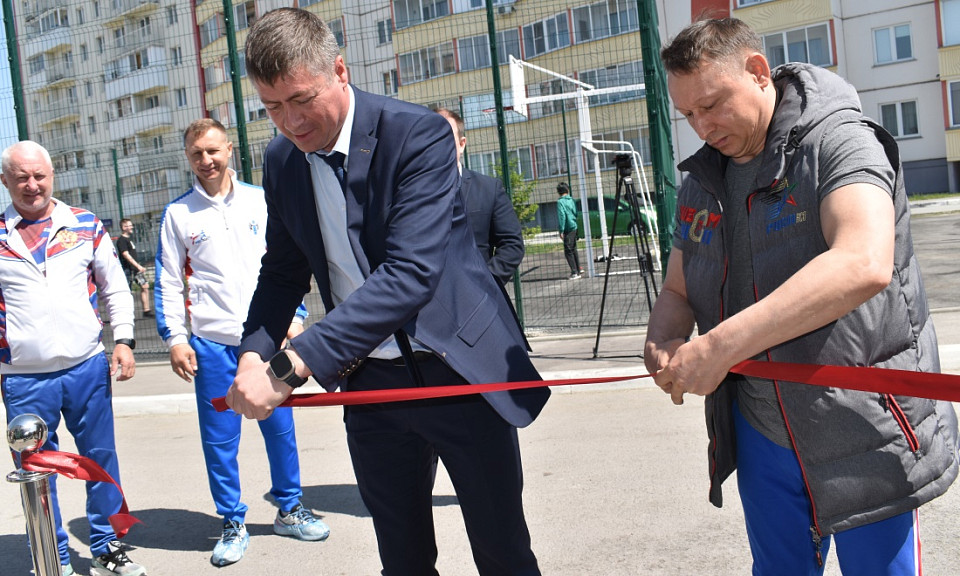 Новый спортивный комплекс открыли в микрорайоне «Матрёшкин двор»